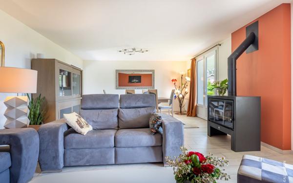 Maison à vendre    5 pièces • 130 m2 Mâcon