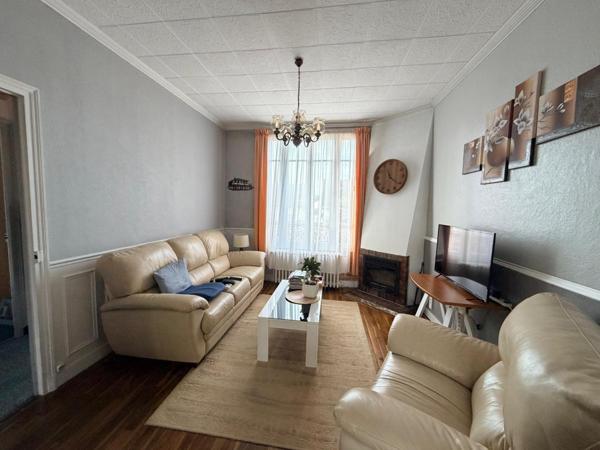 Opportunité rare avec terrain divisible