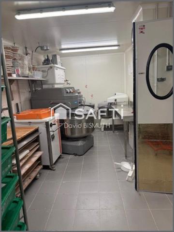 LABORATOIRE DE PRODUCTION DE 400 M2 POUR LES ARTISANS ET LES PROFESSIONELS DE LA RESTAURATION IVRY SUR SEINE