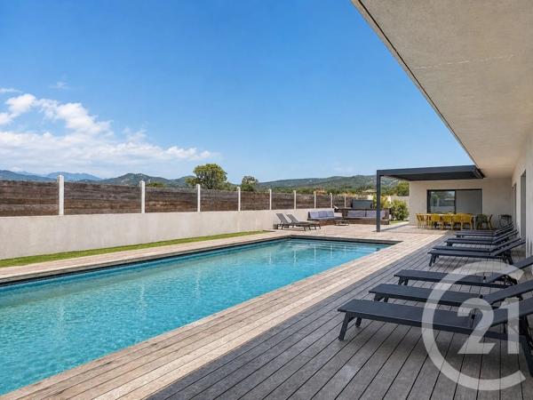 Maison à vendre  10 pièces - 292 m 2   LECCI  - 201