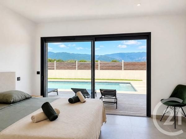 Maison à vendre  10 pièces - 292 m 2   LECCI  - 201