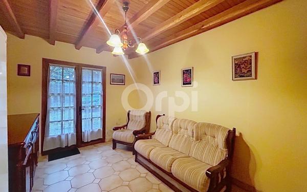 Maison à louer    4 pièces •  Aubas