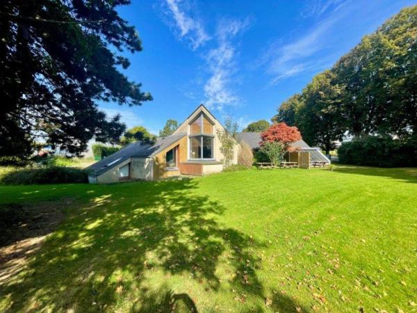 Maison à BRECEY, 50370 - 8 pièces 230m²