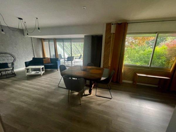 Maison à BRECEY, 50370 - 8 pièces 230m²