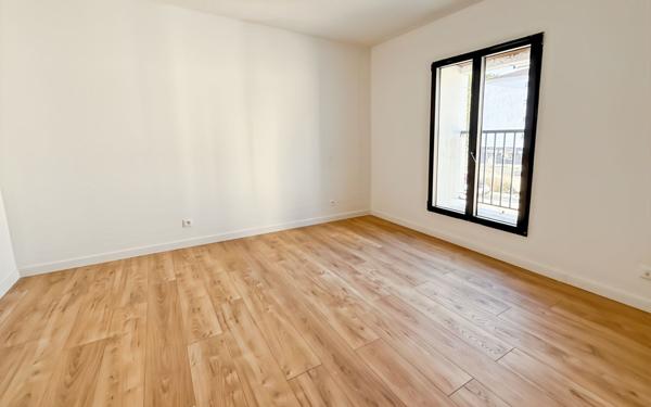 Appartement à vendre    4 pièces • 101 m2 Billère