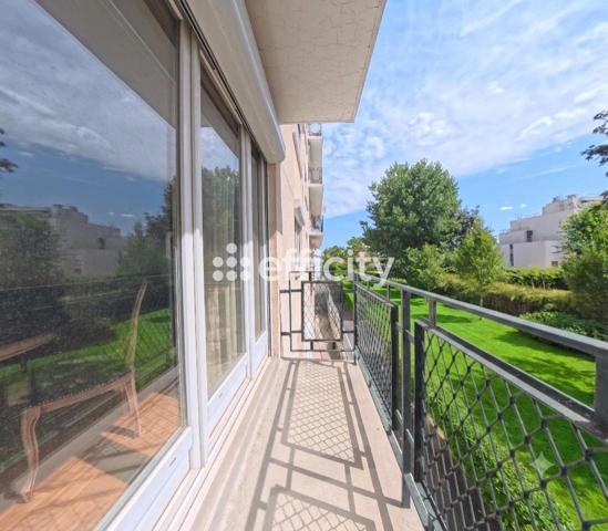 Appartement
         3 pièces
        - 66 m² 379 000 € *