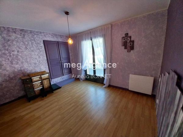 Maison à BRIOUDE, 43100 - 7 pièces 140m²