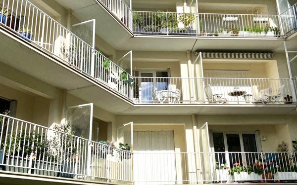 Appartement à vendre    4 pièces • 79,02 m2 Versailles