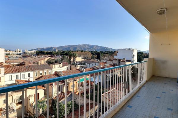 Marseille (13005) T3 meublé traversant avec vue panoramique