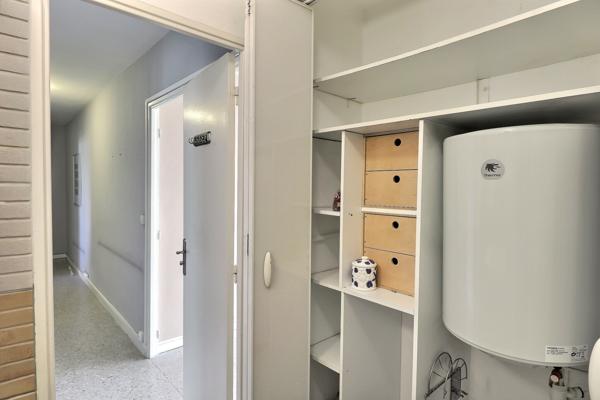 Marseille (13005) T3 meublé traversant avec vue panoramique