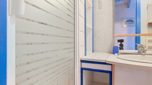 Pontrieux, Immeuble pour investissement locatif, 4 appartements et local artisanal