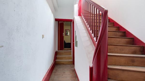 Pontrieux, Immeuble pour investissement locatif, 4 appartements et local artisanal