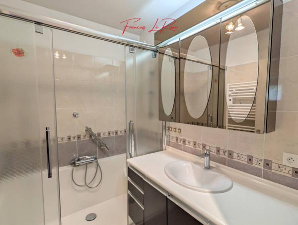 Appartement à vendre 4 pièces de 77 m²
