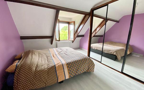 Maison à vendre    6 pièces • 125 m2 Mandres-les-Roses