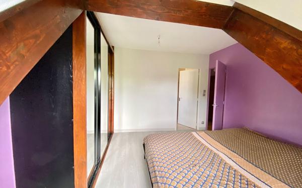 Maison à vendre    6 pièces • 125 m2 Mandres-les-Roses