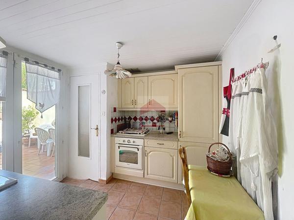 A VENDRE MARSEILLE PENNES MIRABEAU GAVOTTE 13015 MAISON TERRAIN PISCINE GARAGE DEPENDANCE COMMERCIAL