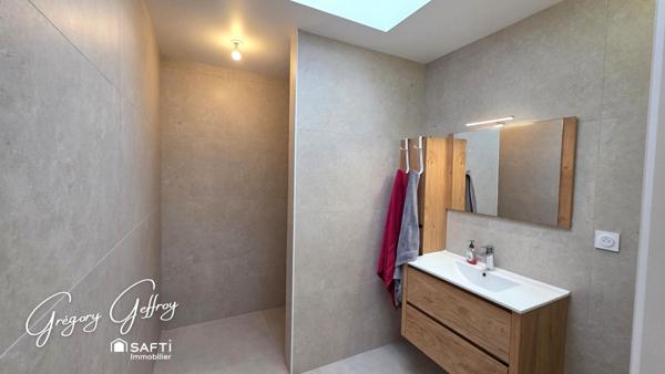 Maison de plain pied + garage