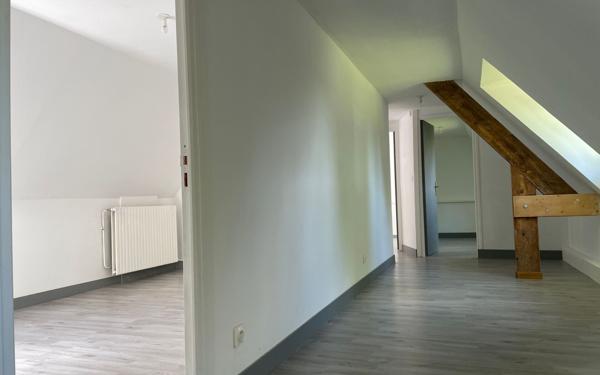 Maison à vendre    5 pièces •  Beaufour-Druval