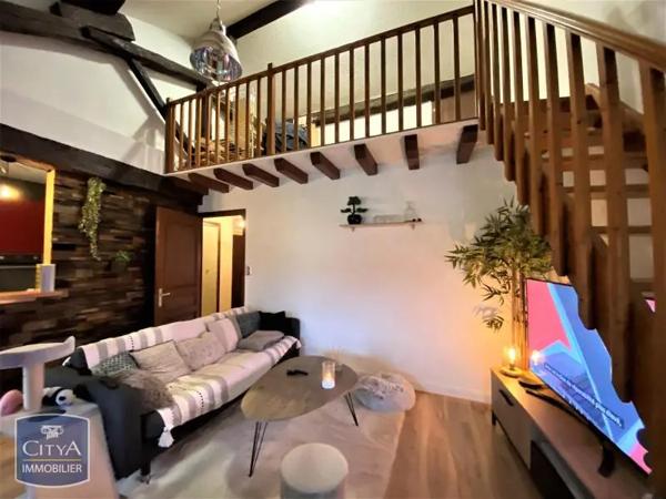 Appartement à louer 3 pièces 71.5m² Montauban (82000)