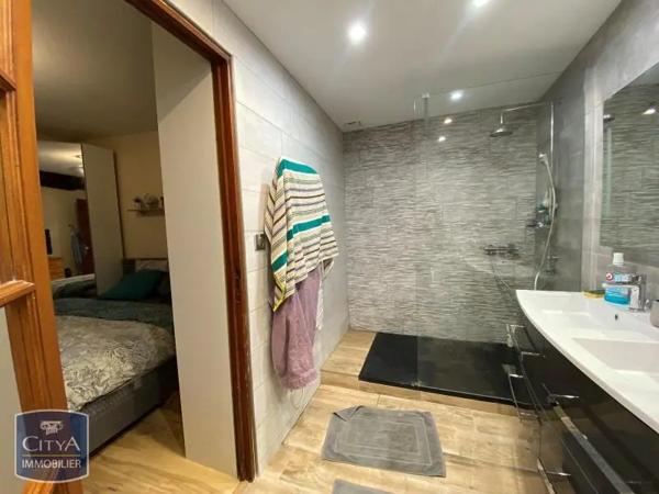 Appartement à louer 3 pièces 71.5m² Montauban (82000)