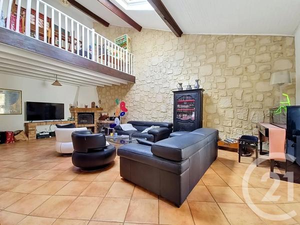 Maison à vendre  7 pièces - 212,20 m 2   CHENNEVIERES SUR MARNE  - 94