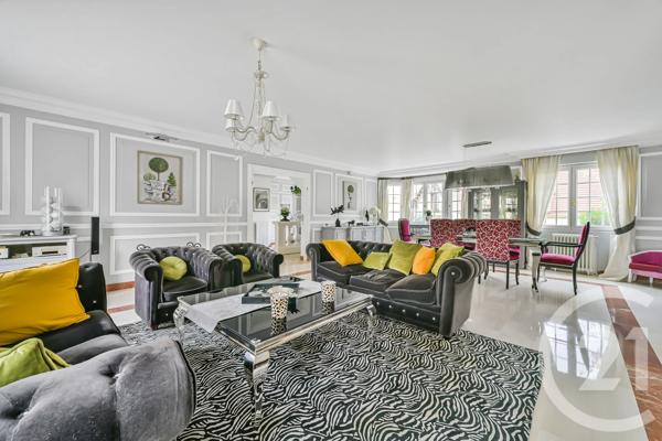 Maison à vendre  7 pièces - 212,20 m 2   CHENNEVIERES SUR MARNE  - 94
