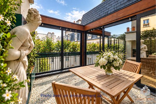 Duplex d’exception - Au pied de la Cathédrale Notre-Dame de Paris (4e) - 100 m² - 2 chambres - Box en sus