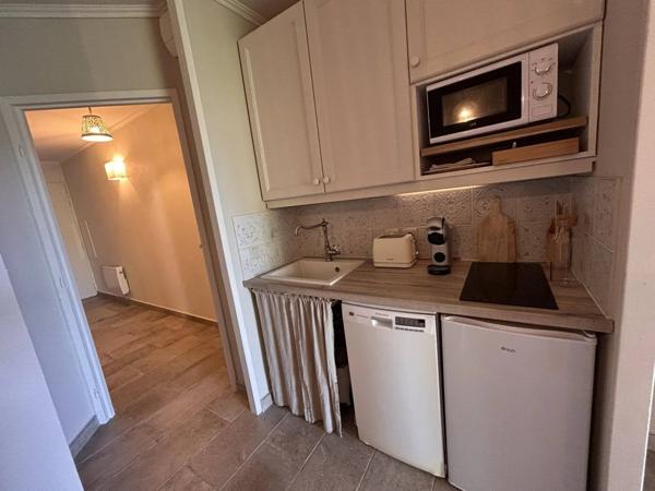 Golf de Pont Royal vue sur le lac,calme absolu, jardin privatif