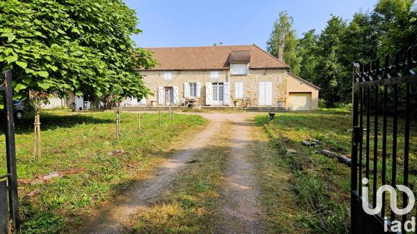Longère 11 pièces de 188 m² à Autun (71400)