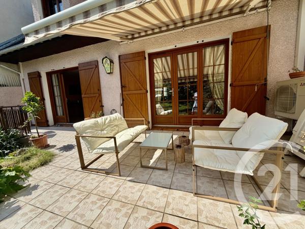 Maison à vendre  6 pièces - 153 m 2   ROSNY SOUS BOIS  - 93