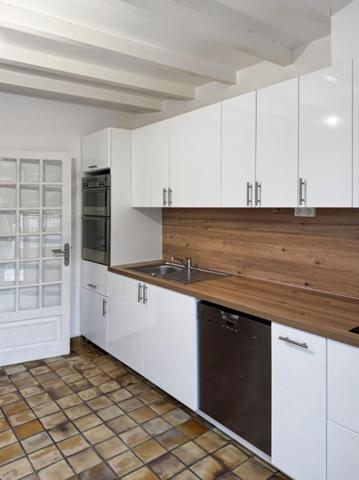 Maison  6 pièce(s) 130 m2