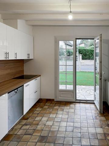 Maison  6 pièce(s) 130 m2