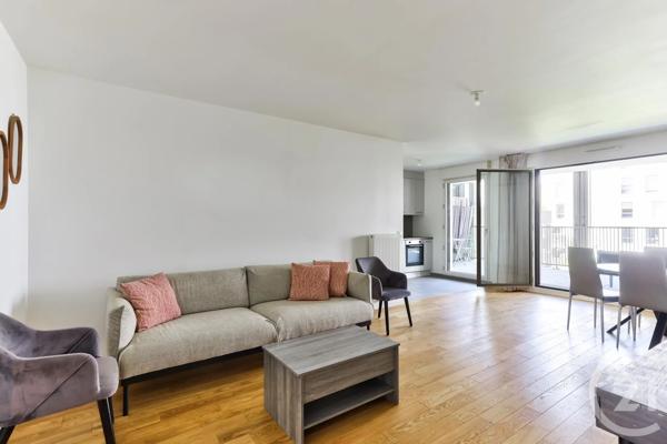 Appartement F4 à vendre  4 pièces - 87 m 2   AUBERVILLIERS  - 93