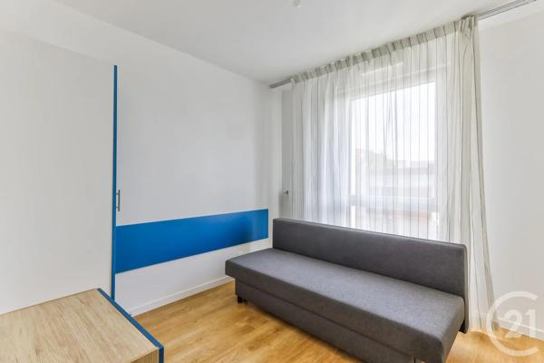 Appartement F4 à vendre  4 pièces - 87 m 2   AUBERVILLIERS  - 93