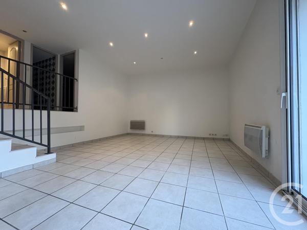Immeuble à vendre  170 m2 TOURBES - 34