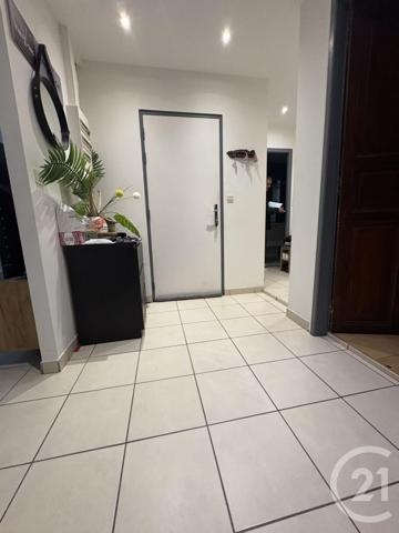 Immeuble à vendre  170 m2 TOURBES - 34