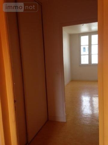 Appartement à louer à Bar-sur-Seine dans l'Aube (10110), ref : 10063/802   
Rue de la République