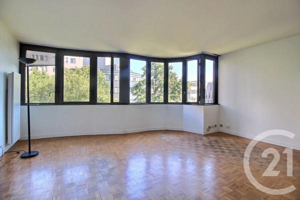 Appartement F3 à vendre  3 pièces - 64,82 m 2   MONTREUIL  - 93