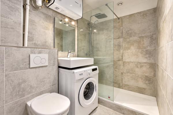 Appartement
         1 pièce
        - 20 m² Exclusivité 320 000 € *