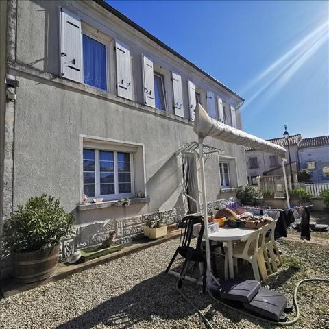 Maison à vendre |  Sonnac |  4 pièces | 105 m²