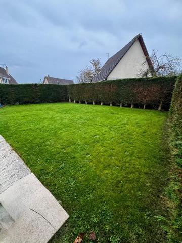 Maison 3 pièce(s) 90.80 m2 - Saint Antoine la Foret