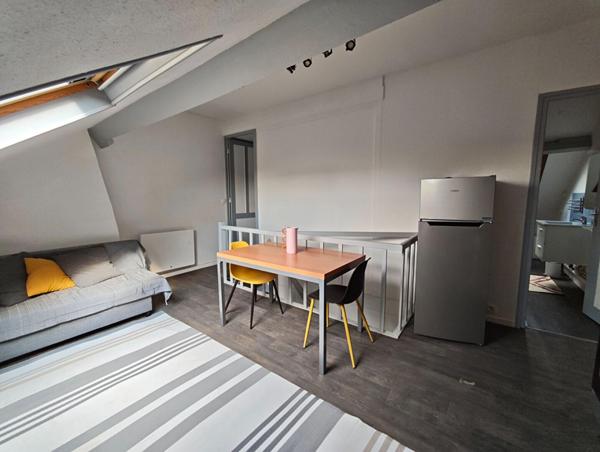A LOUER : T2 à LILLE • • 640 € CC • Réf. 1560-3