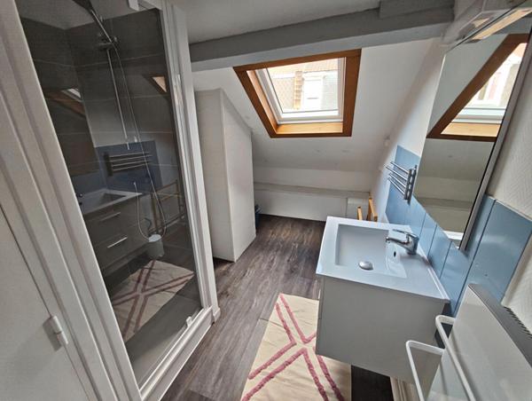 A LOUER : T2 à LILLE • • 640 € CC • Réf. 1560-3