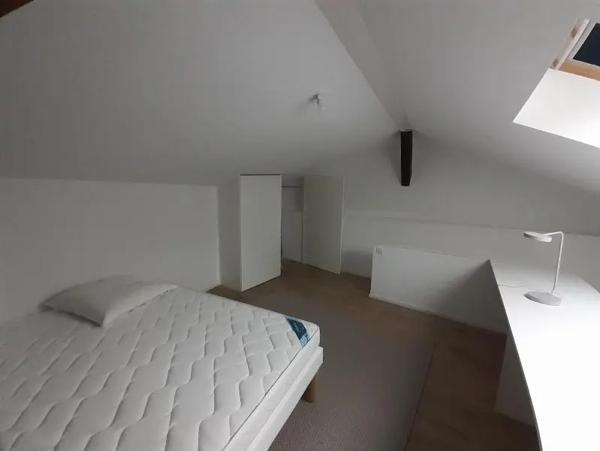 Appartement à louer 1 pièce 23.67m² La Tronche (38700)