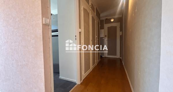 Location Appartement 2 pièces 48 m² - Chatou 78400