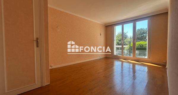 Location Appartement 2 pièces 48 m² - Chatou 78400