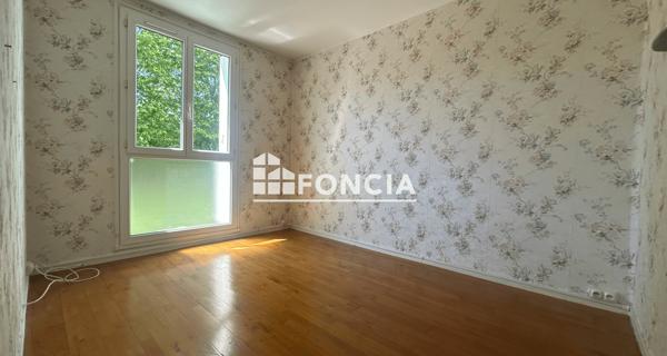 Location Appartement 2 pièces 48 m² - Chatou 78400