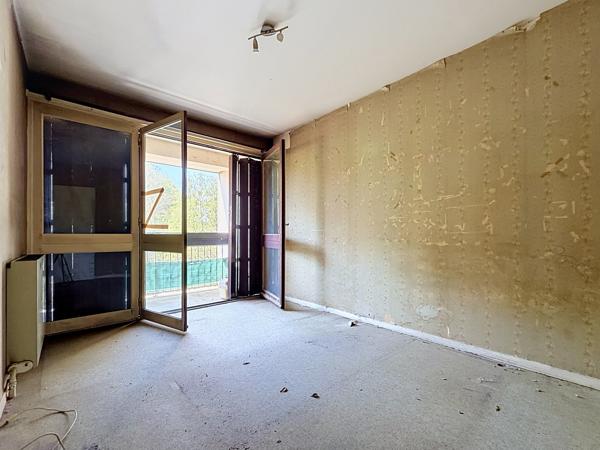 Maison
         5 pièces
        - 108 m² Exclusivité 135 000 € *