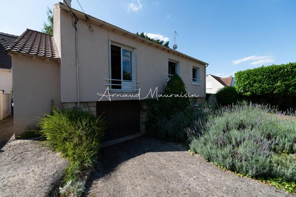 Maison à fort potentiel au centre du village
