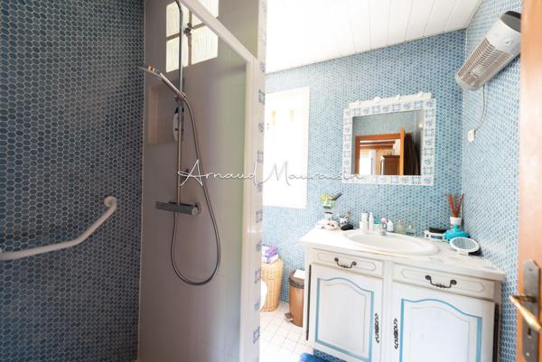 Maison à fort potentiel au centre du village